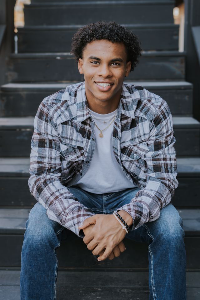 Athlete profile featured image number 1 of 4