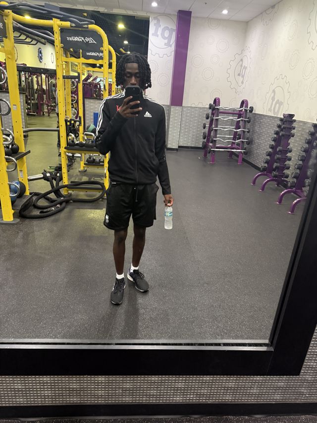 Athlete profile featured image number 1 of 4