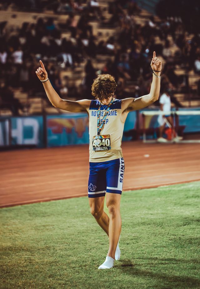 Athlete profile featured image number 1 of 4