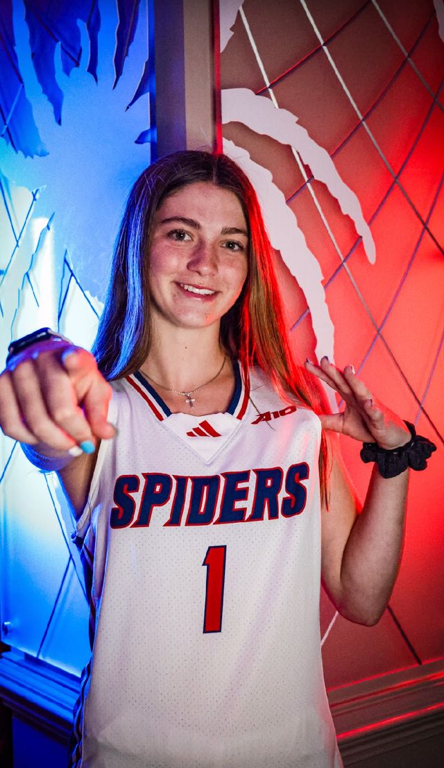 Athlete profile featured image number 1 of 4