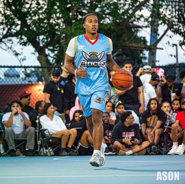 Athlete profile featured image number 3 of 6