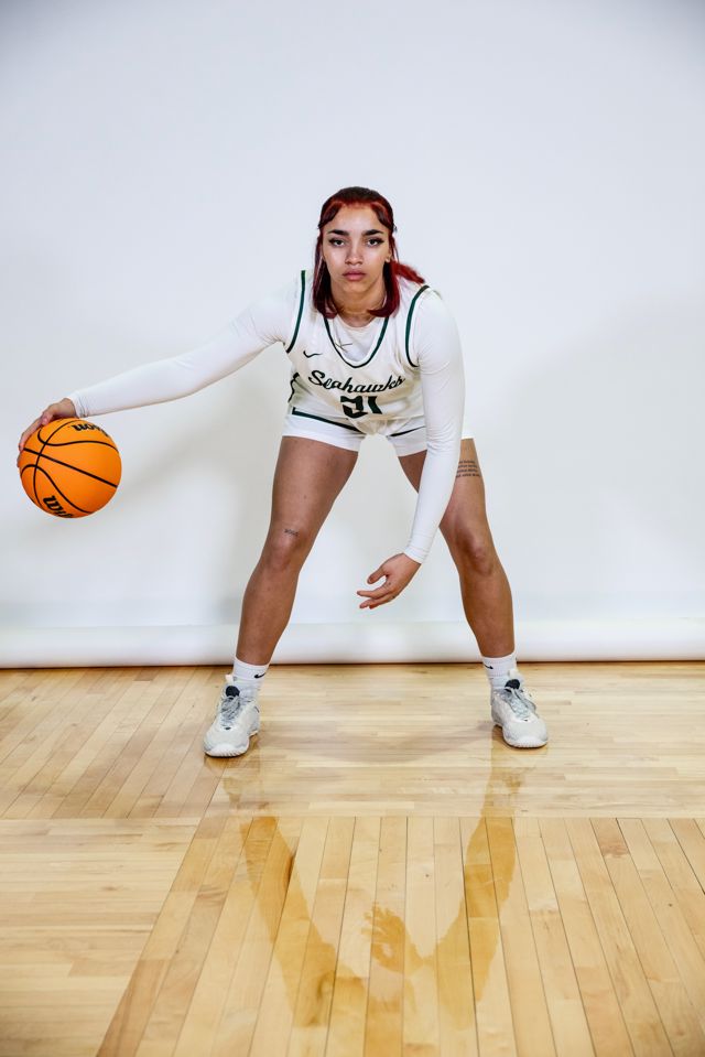 Athlete profile featured image number 1 of 5