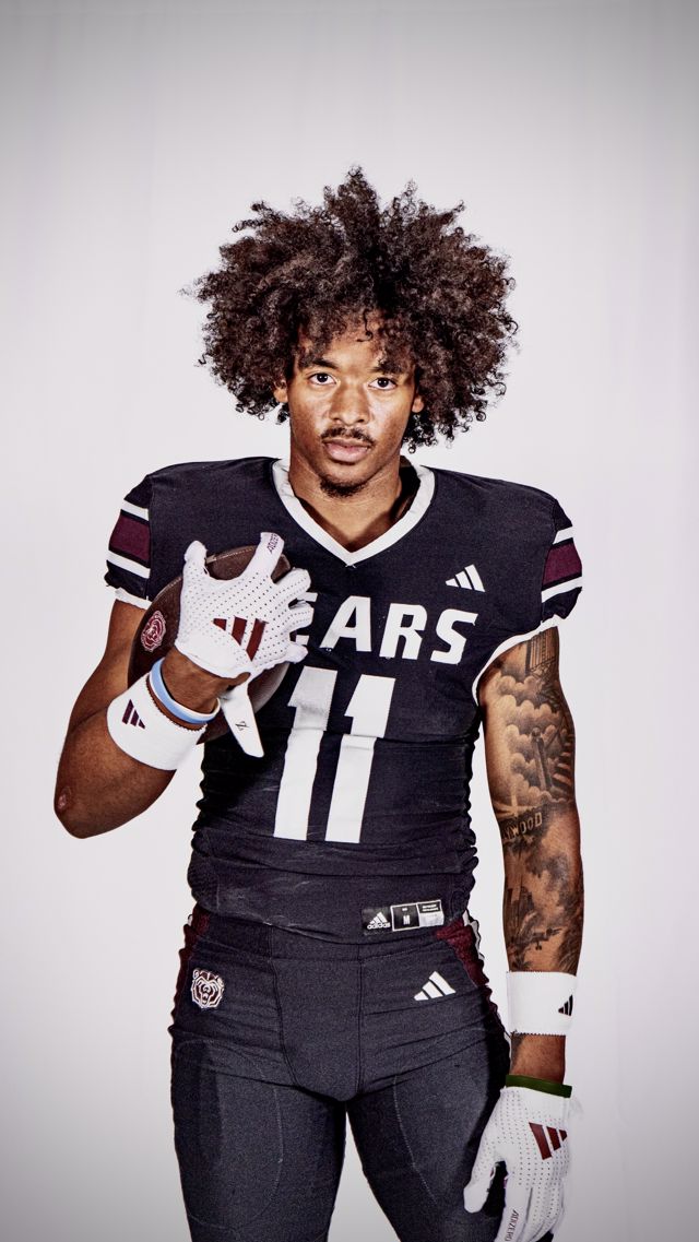 Athlete profile featured image number 1 of 4