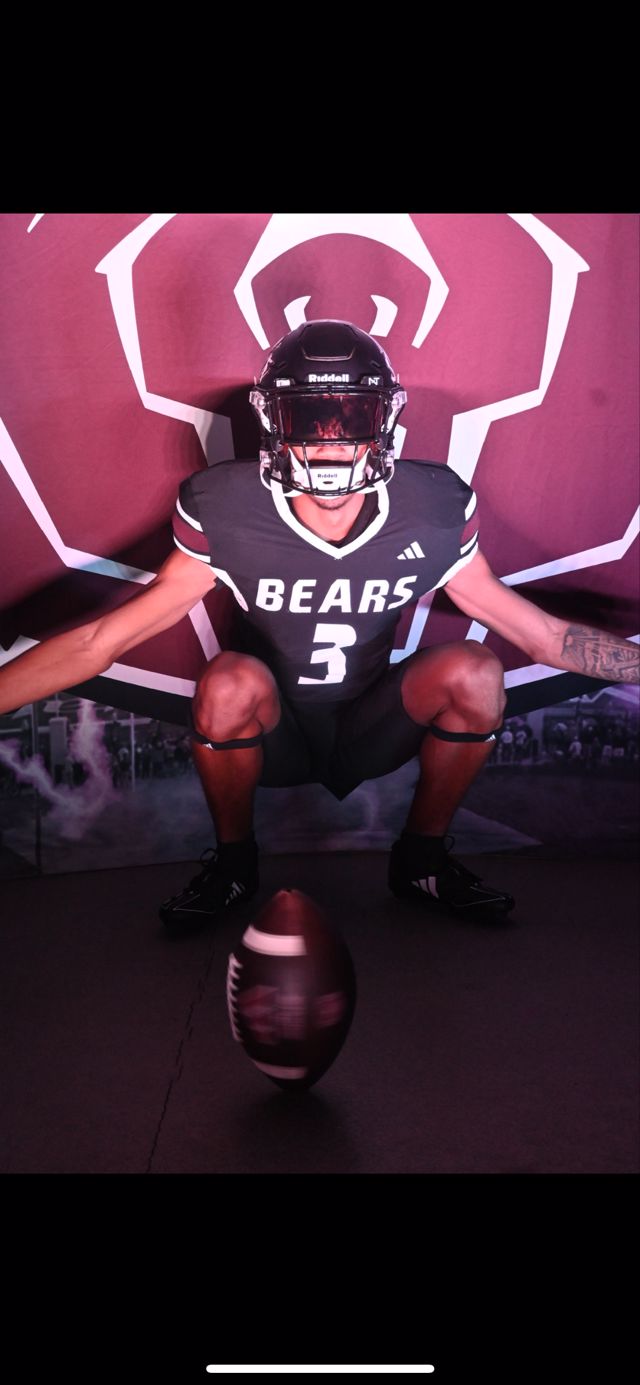 Athlete profile featured image number 3 of 4