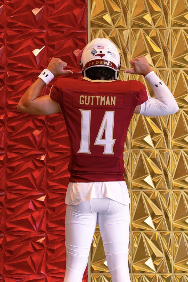 Athlete profile featured image number 2 of 4