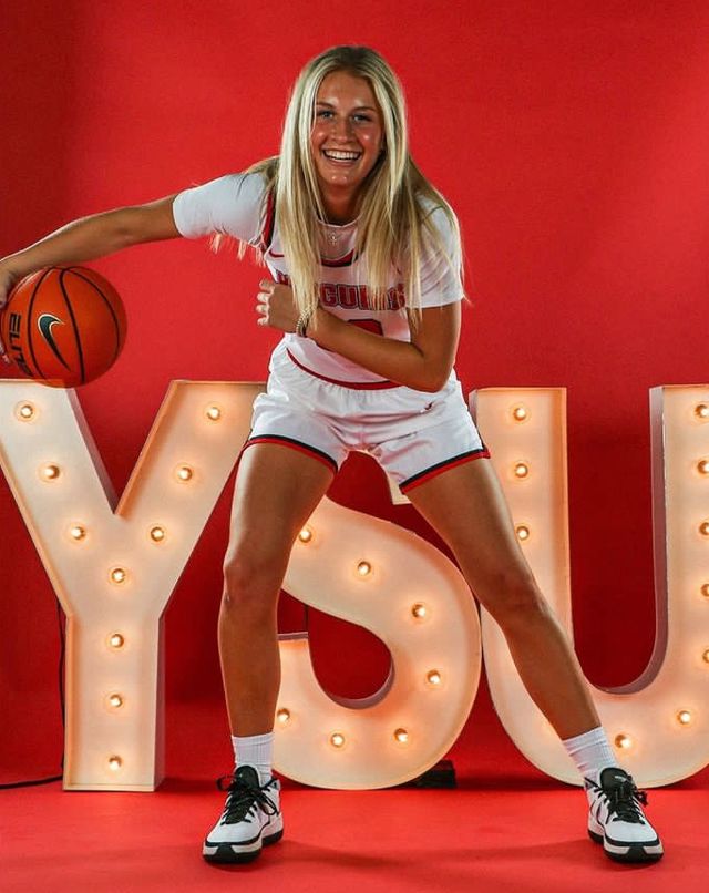 Athlete profile featured image number 1 of 4
