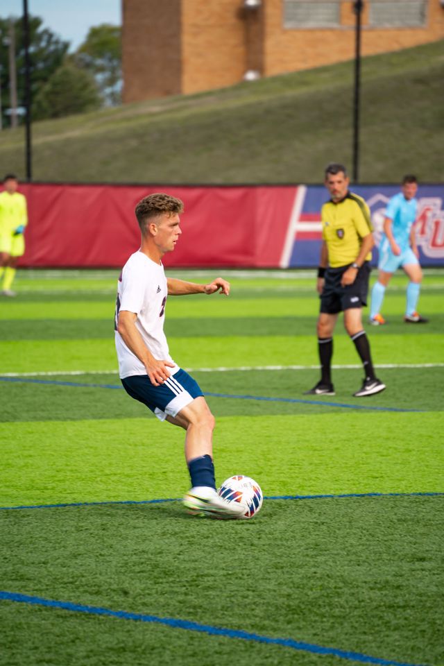 Athlete profile featured image number 4 of 5