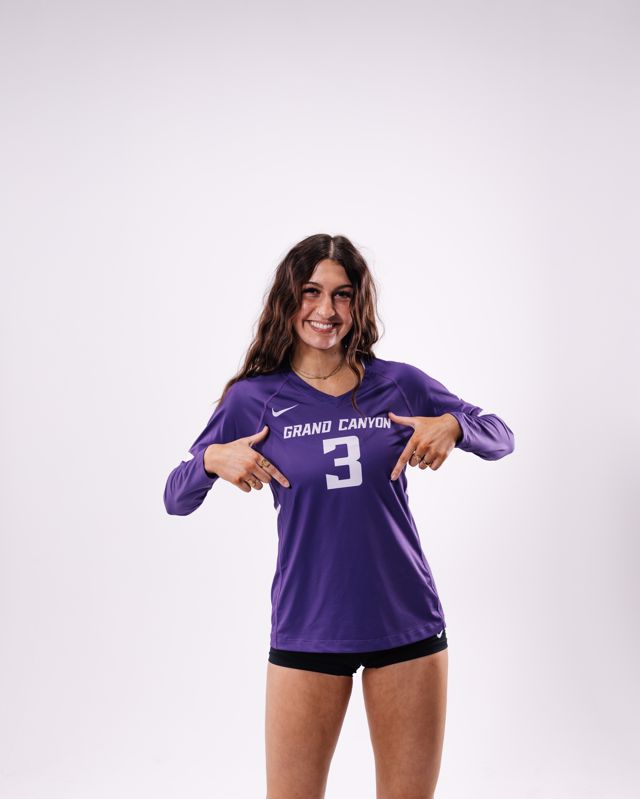 Athlete profile featured image number 1 of 4