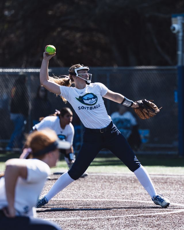 Athlete profile featured image number 3 of 6