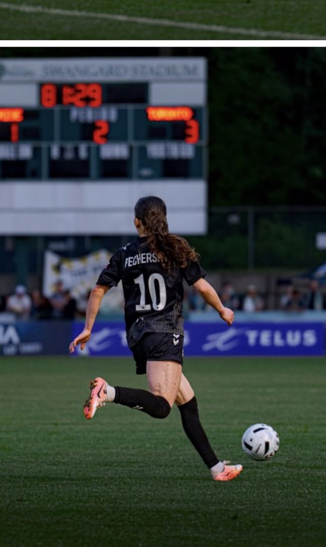 Athlete profile featured image number 6 of 7
