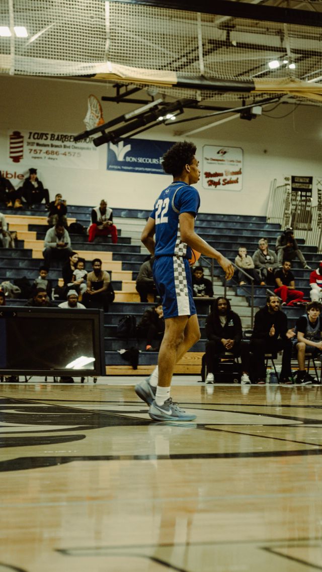 Athlete profile featured image number 2 of 4