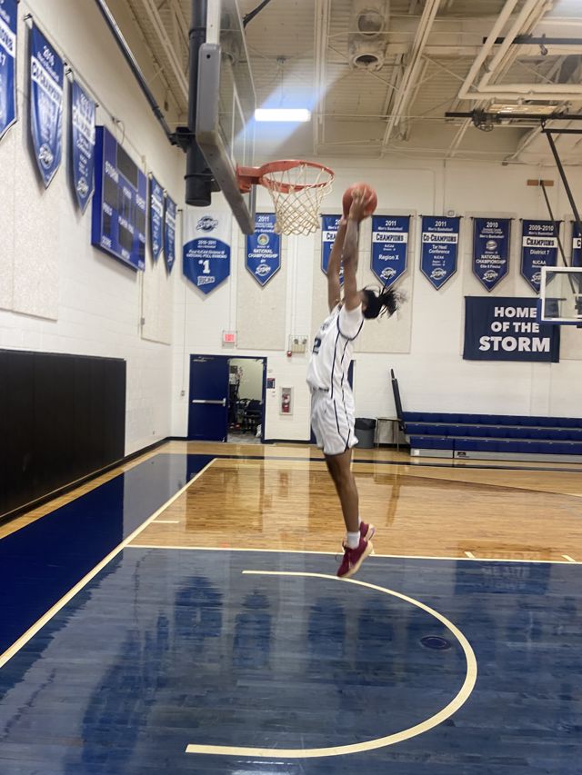 Athlete profile featured image number 1 of 5