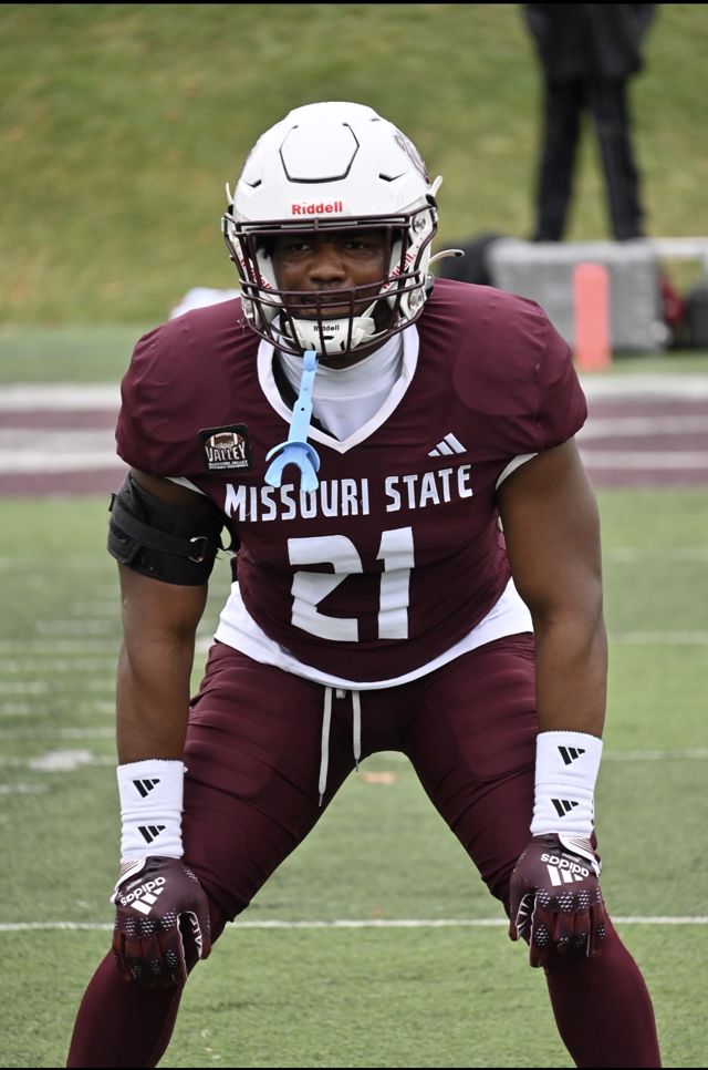 Athlete profile featured image number 2 of 4