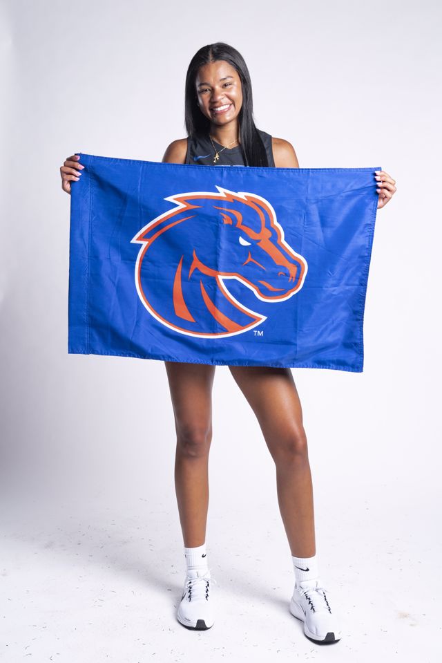 Athlete profile featured image number 1 of 4