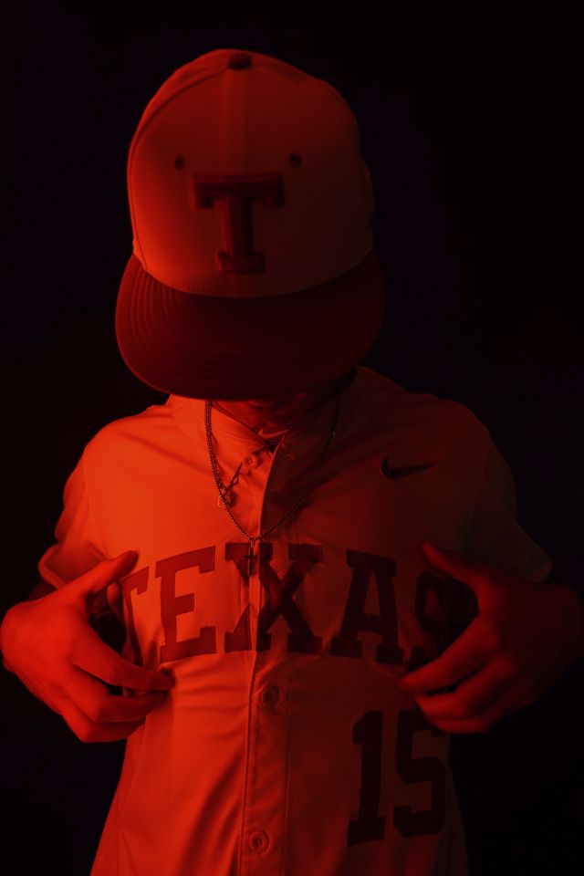Athlete profile featured image number 1 of 4