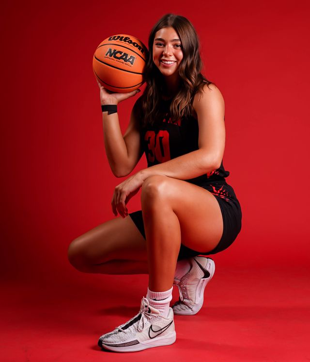 Athlete profile featured image number 2 of 4
