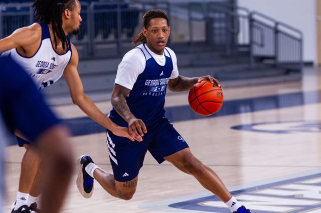 Athlete profile featured image number 3 of 5