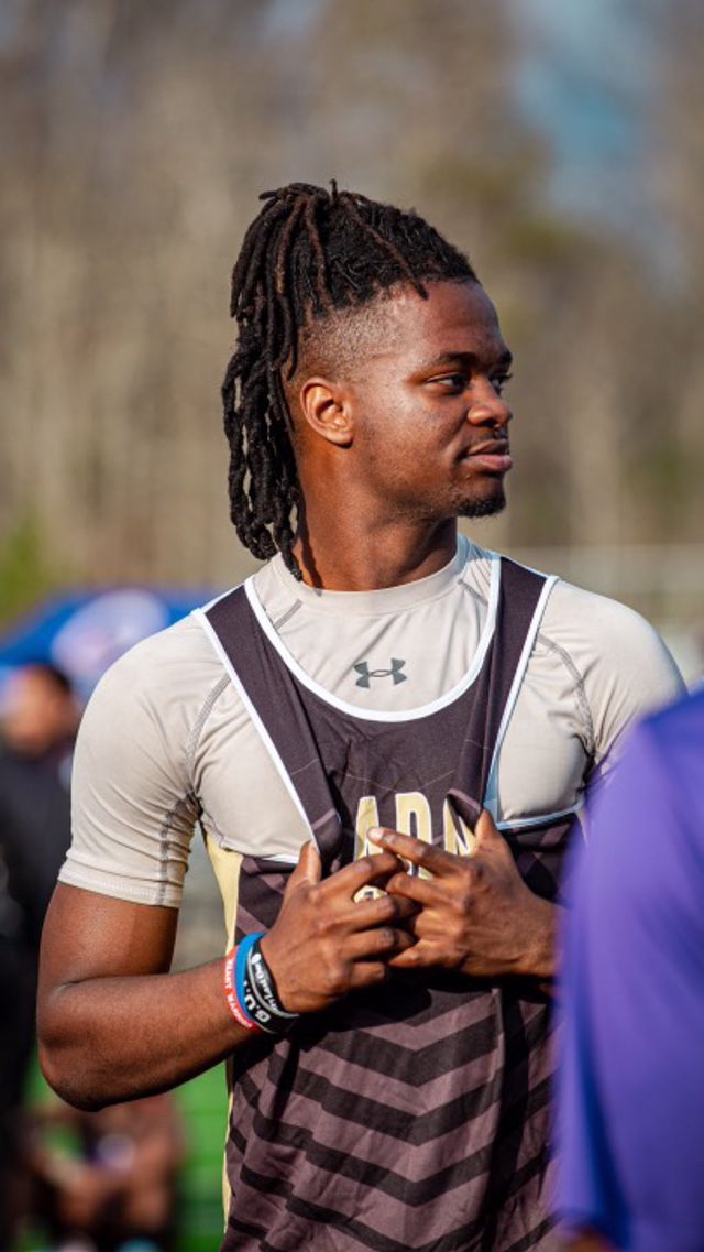 Athlete profile featured image number 1 of 4