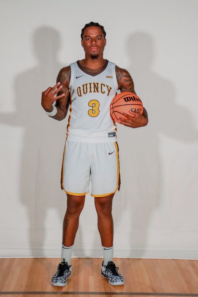Athlete profile featured image number 3 of 4