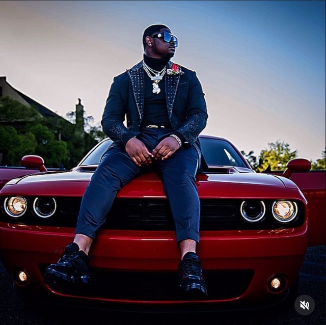 Athlete profile featured image number 1 of 4
