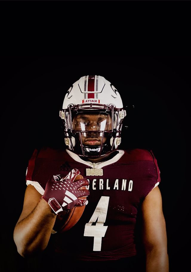 Athlete profile featured image number 2 of 4