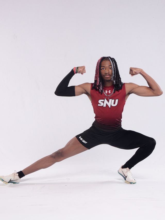 Athlete profile featured image number 1 of 10