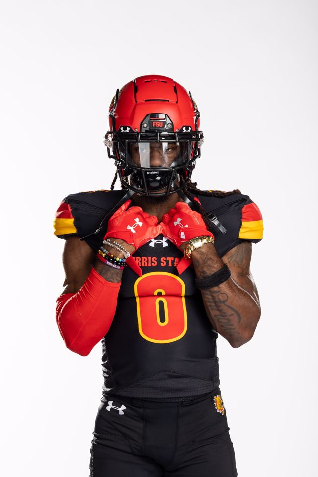 Athlete profile featured image number 1 of 4