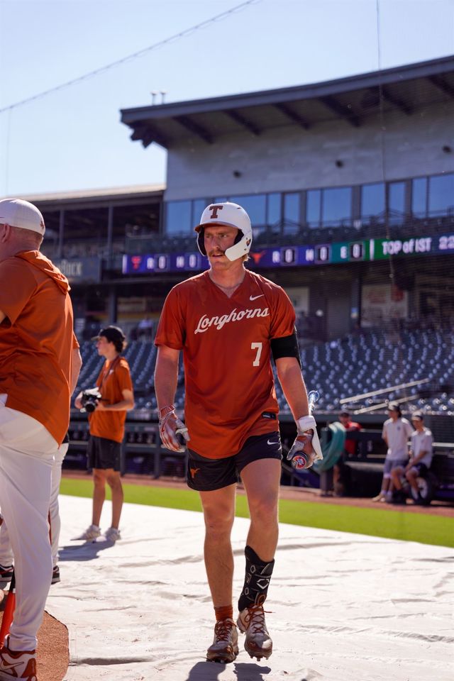 Athlete profile featured image number 5 of 6