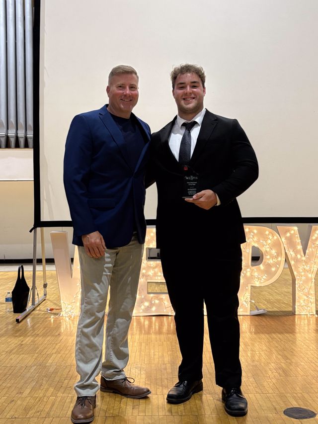 Athlete profile featured image number 3 of 5