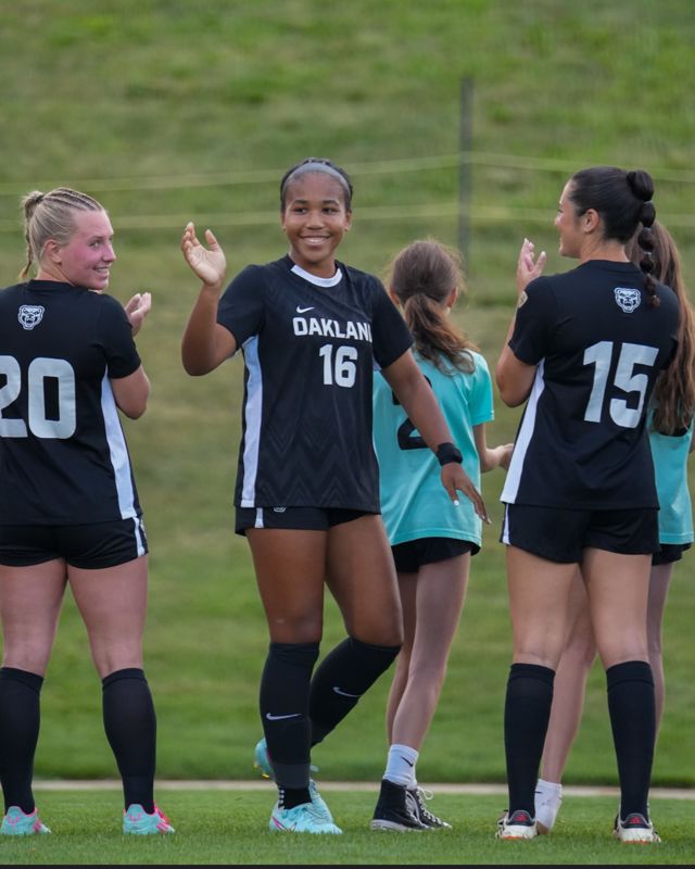 Athlete profile featured image number 1 of 5