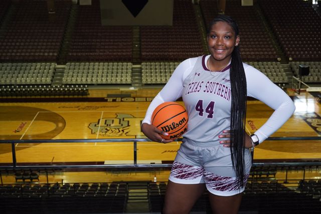 Athlete profile featured image number 2 of 10