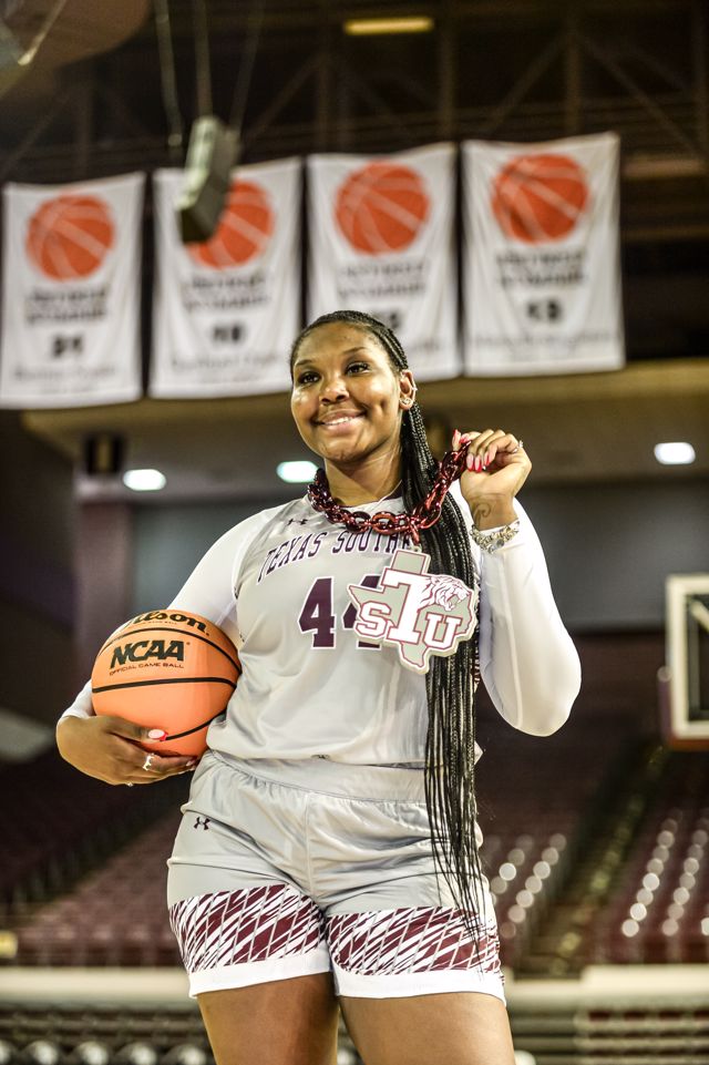 Athlete profile featured image number 3 of 10