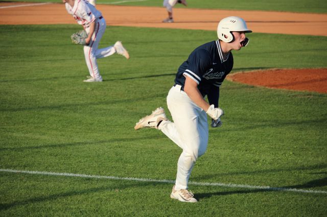 Athlete profile featured image number 3 of 5
