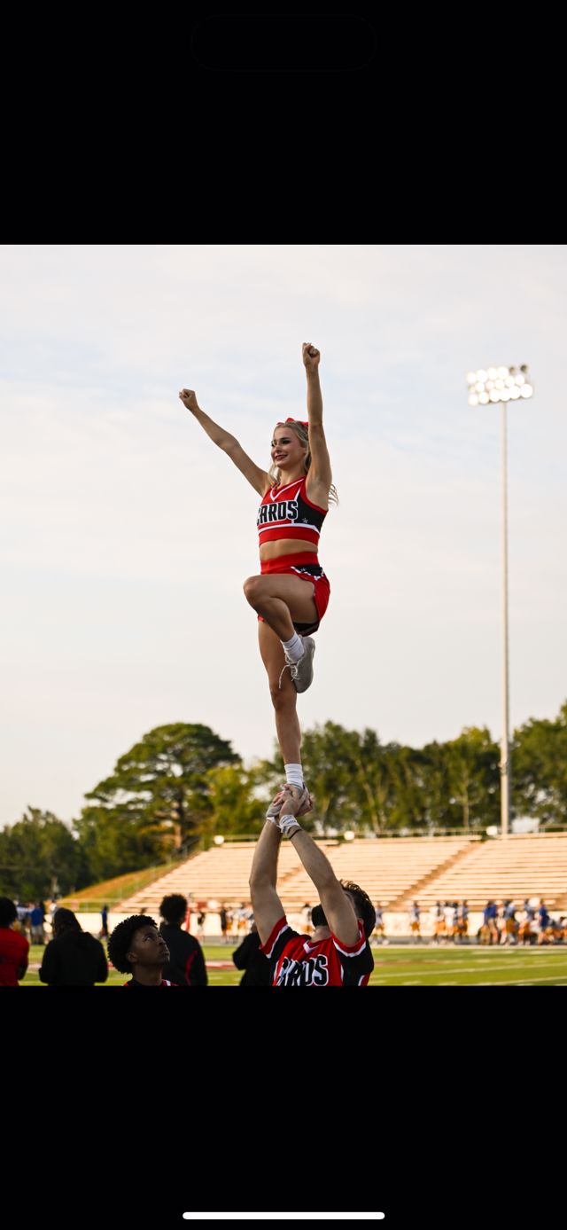 Athlete profile featured image number 2 of 4