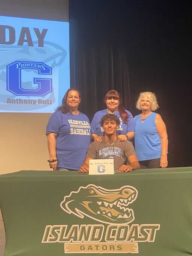 Athlete profile featured image number 1 of 5