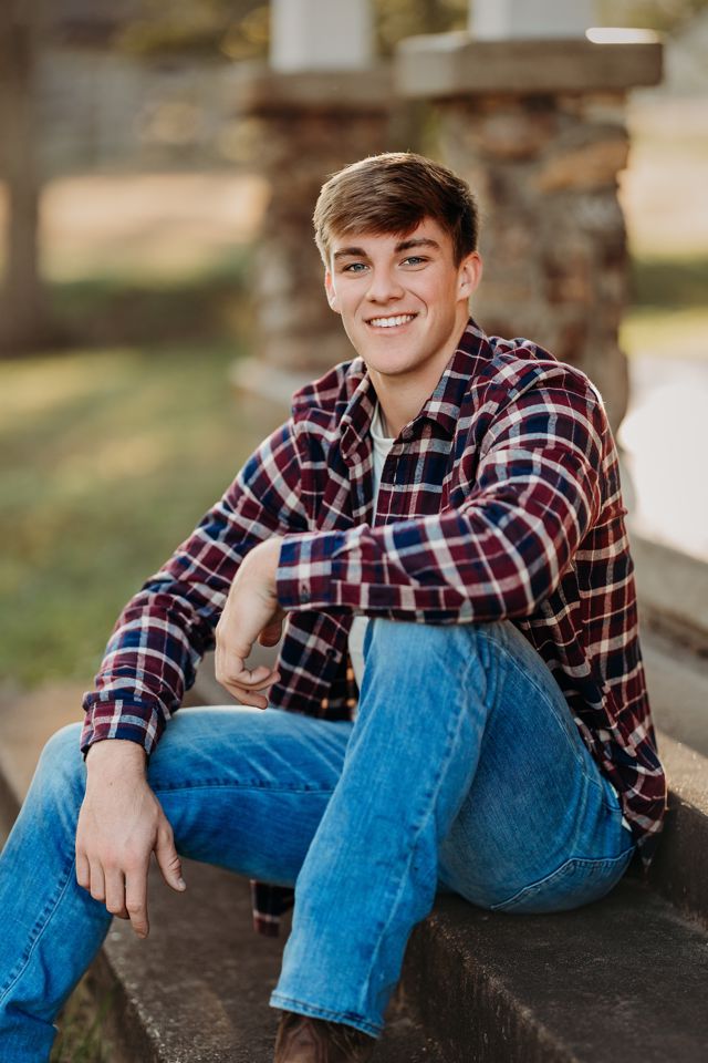 Athlete profile featured image number 1 of 5