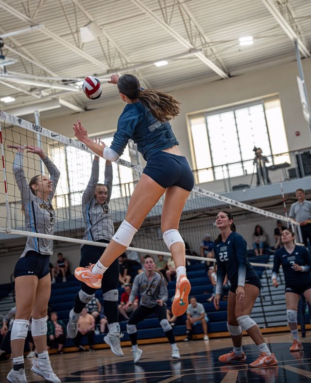 Athlete profile featured image number 1 of 9