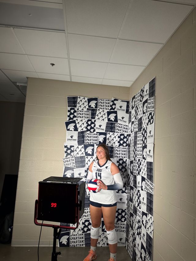 Athlete profile featured image number 2 of 4