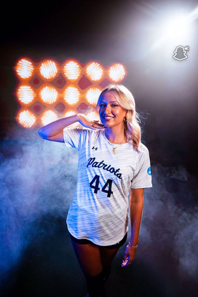 Athlete profile featured image number 1 of 8