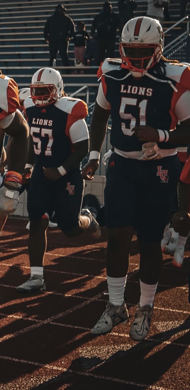 Athlete profile featured image number 2 of 8