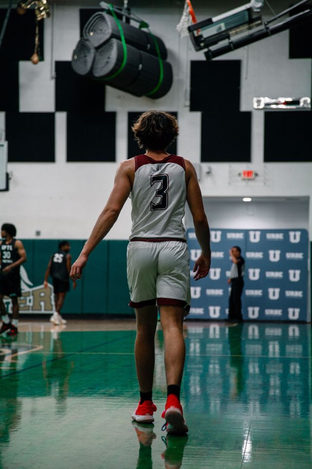 Athlete profile featured image number 3 of 4