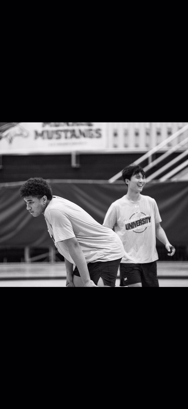 Athlete profile featured image number 4 of 6