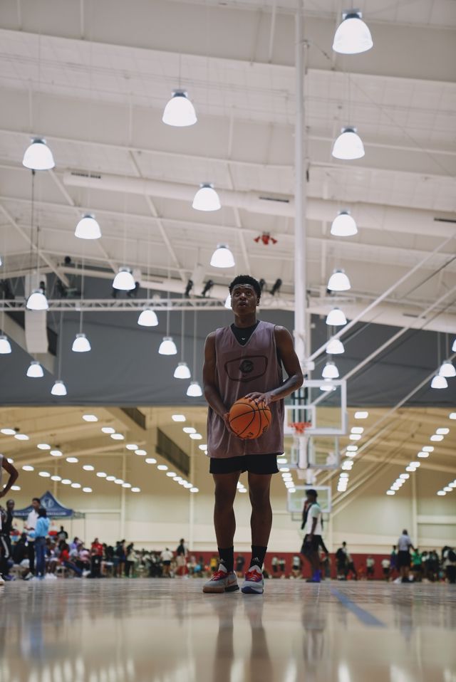 Athlete profile featured image number 1 of 4