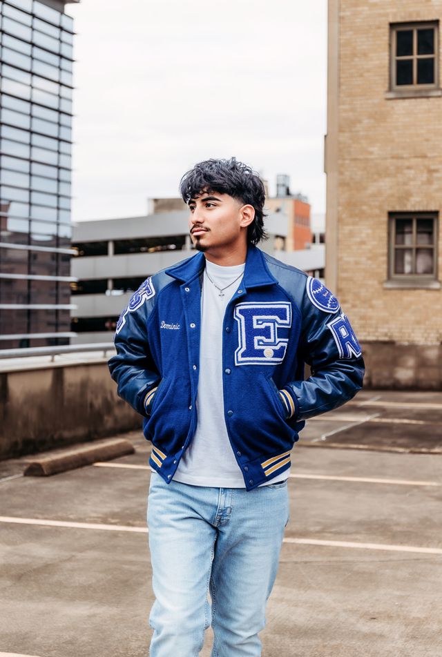 Athlete profile featured image number 2 of 5