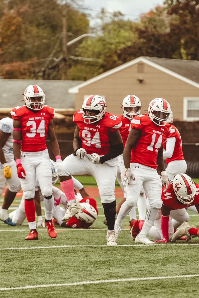 Athlete profile featured image number 3 of 6