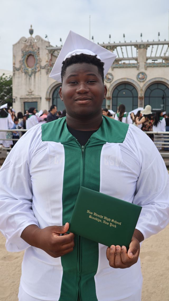 Athlete profile featured image number 3 of 4