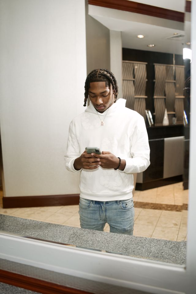 Athlete profile featured image number 4 of 7