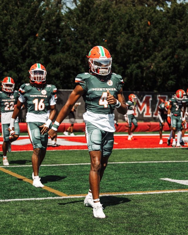 Athlete profile featured image number 6 of 7