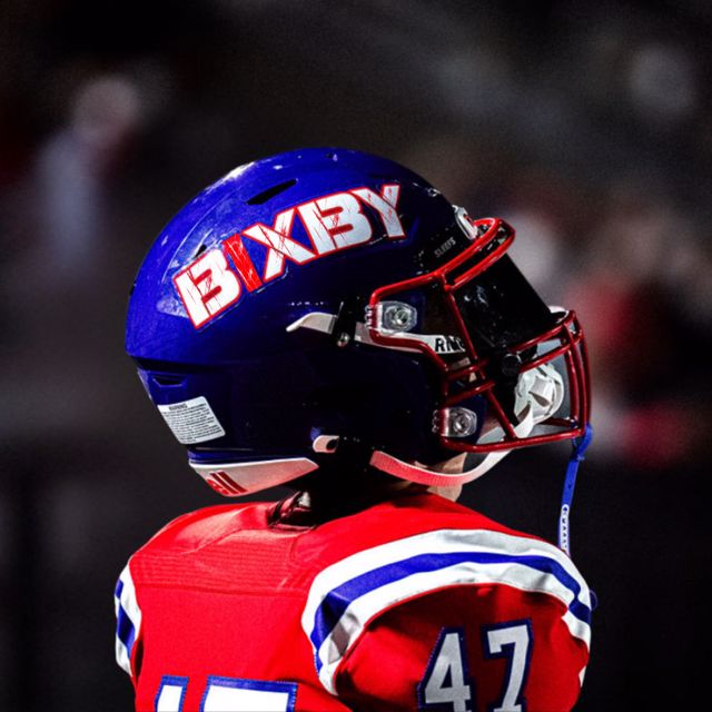 Athlete profile featured image number 1 of 6