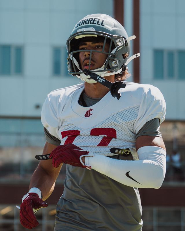 Athlete profile featured image number 3 of 7